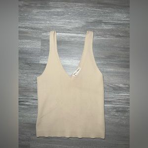 Ribbed V Tank Top